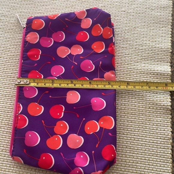 Clinique makeup zipper case - Picture 5 of 6